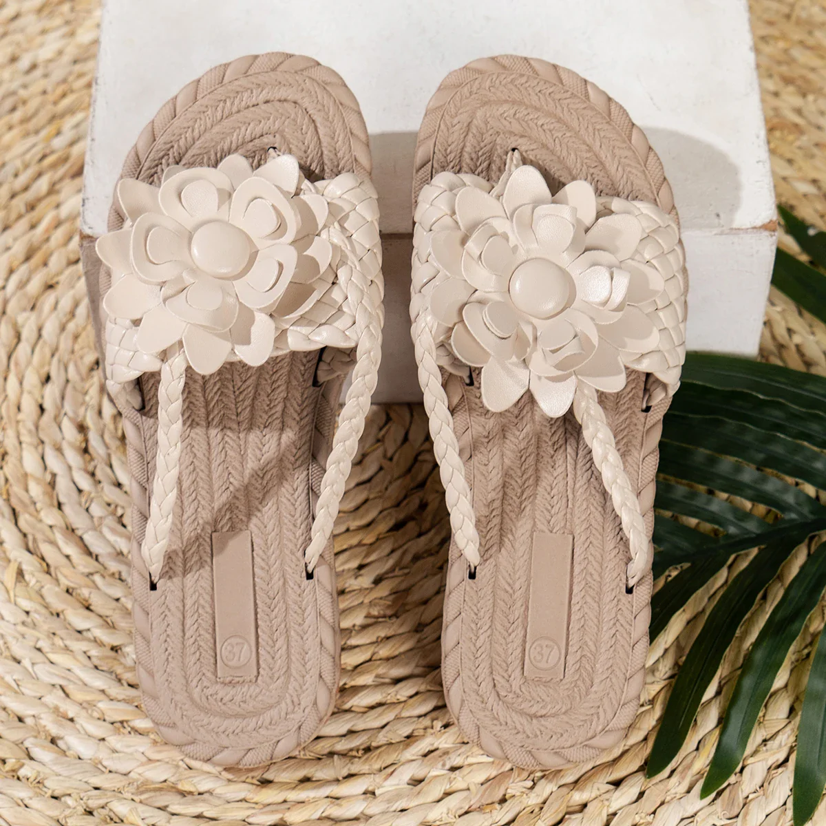 Floria Flip Flops