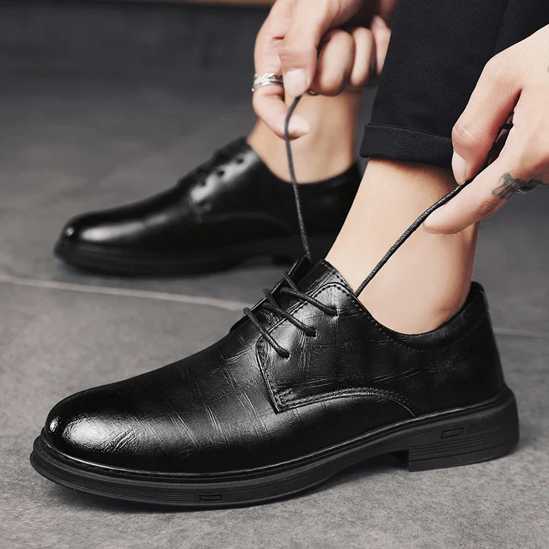 Monarch Genuine Leather Oxfords