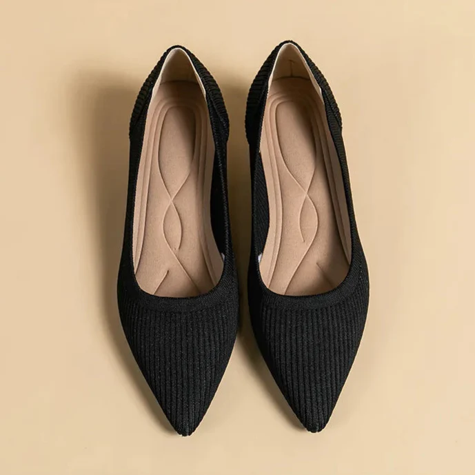 Liena Kitten Pumps