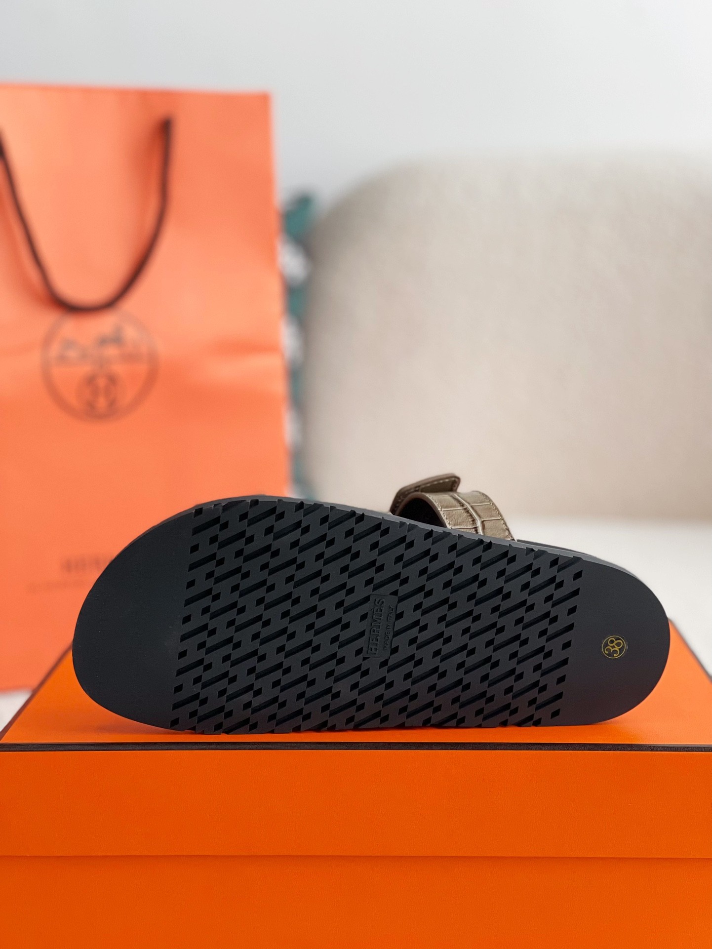 【#2961】Hermes zmir sandal