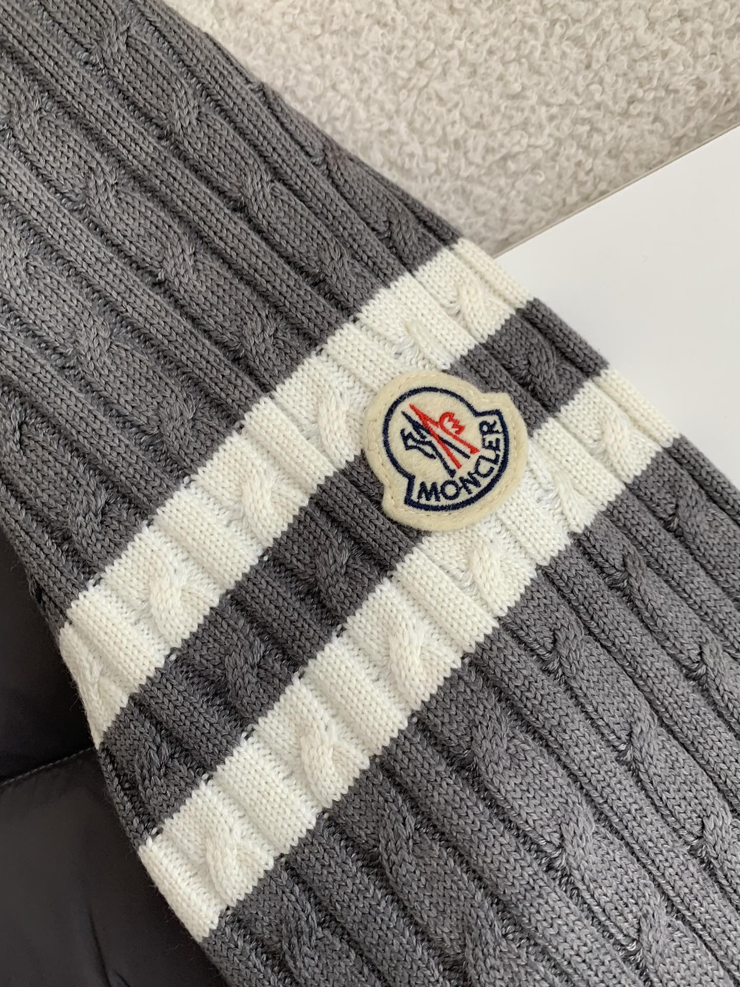 【#3669】Moncler Short men's down jacket