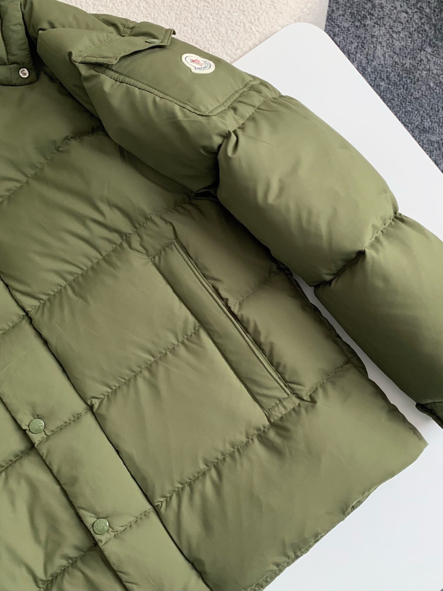 【#3912】Moncler Vezere Short Down Jacket