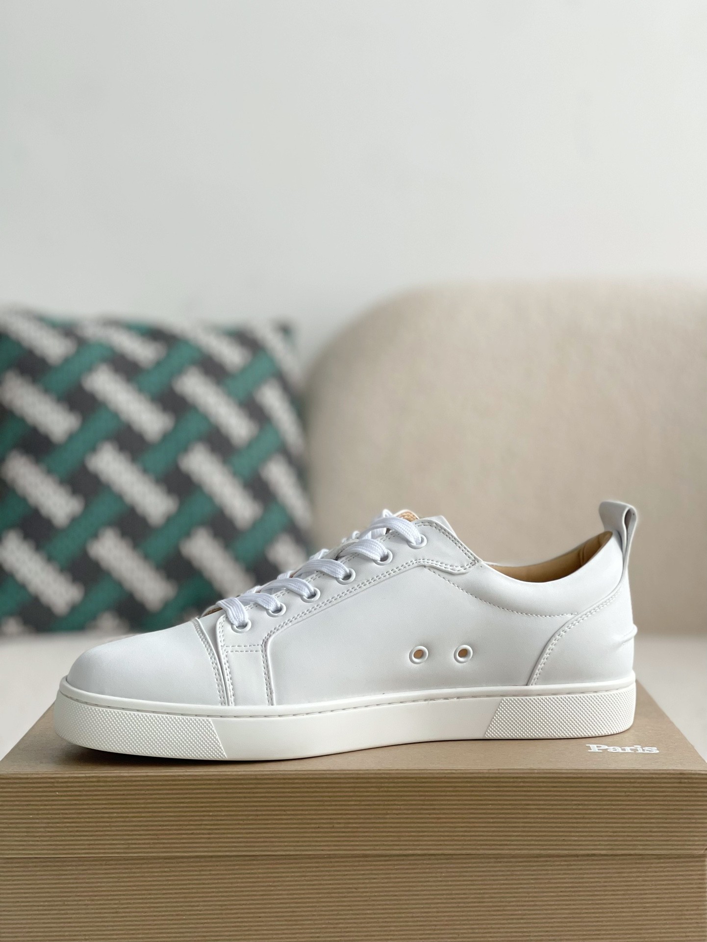 【#3562】 Christian Louboutin Sneaker
