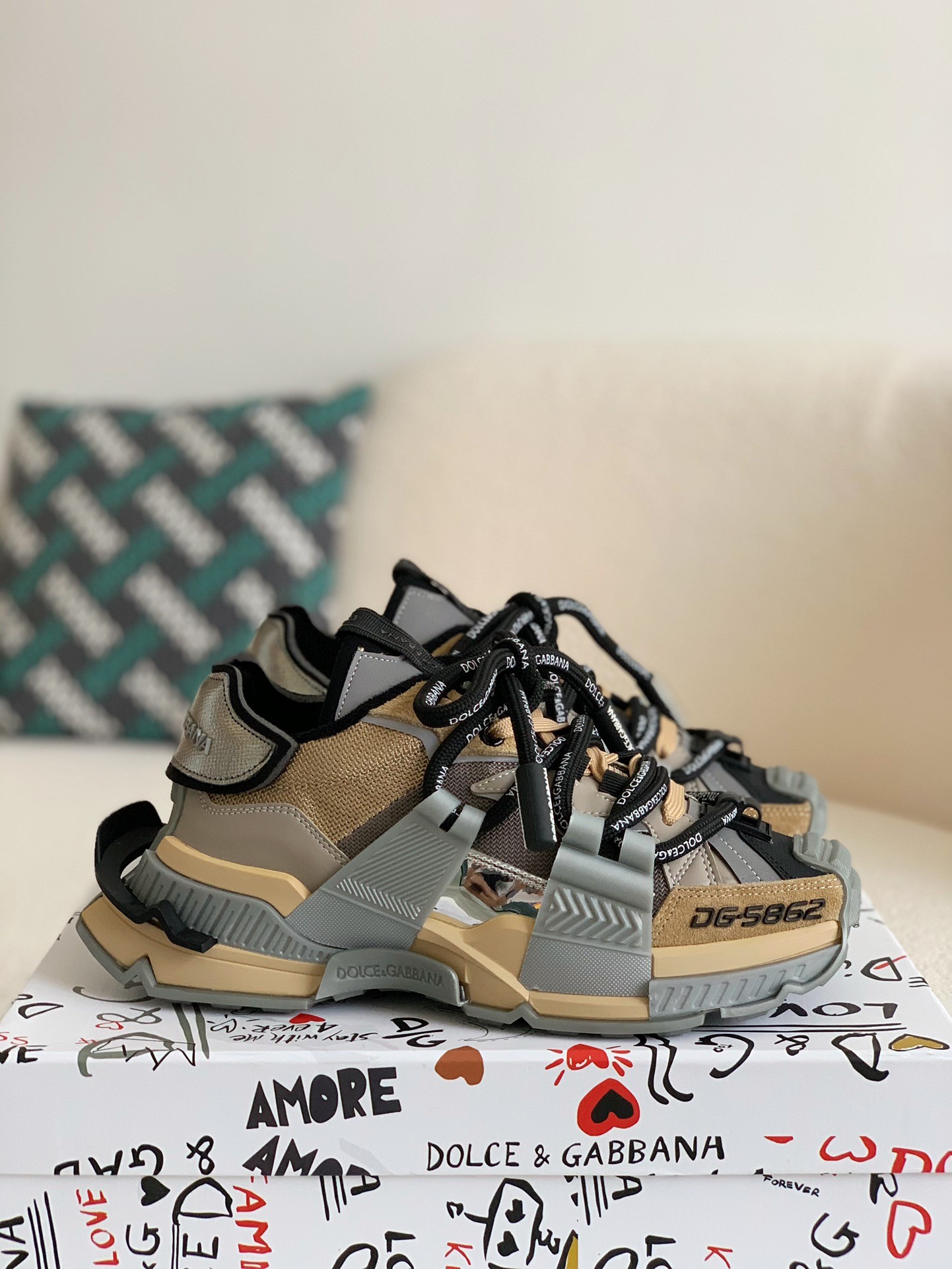 【#1396】Dolce&Gabbana Sneakers