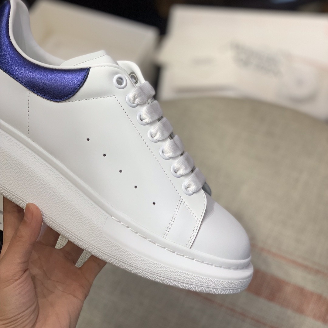 Alexander McQueen MQ plating blue velvet tail Sneakers