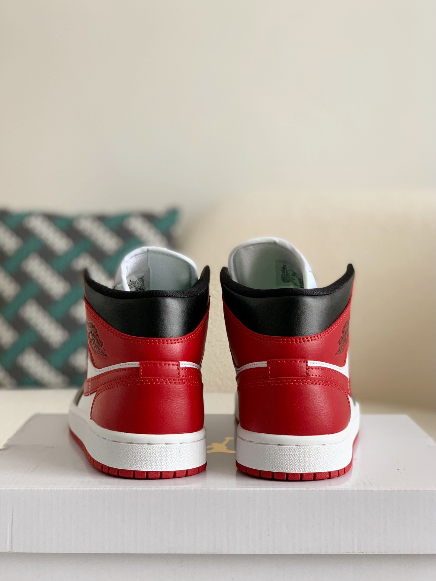 Nike Air jordan 1 Retro High OG Bred Toe