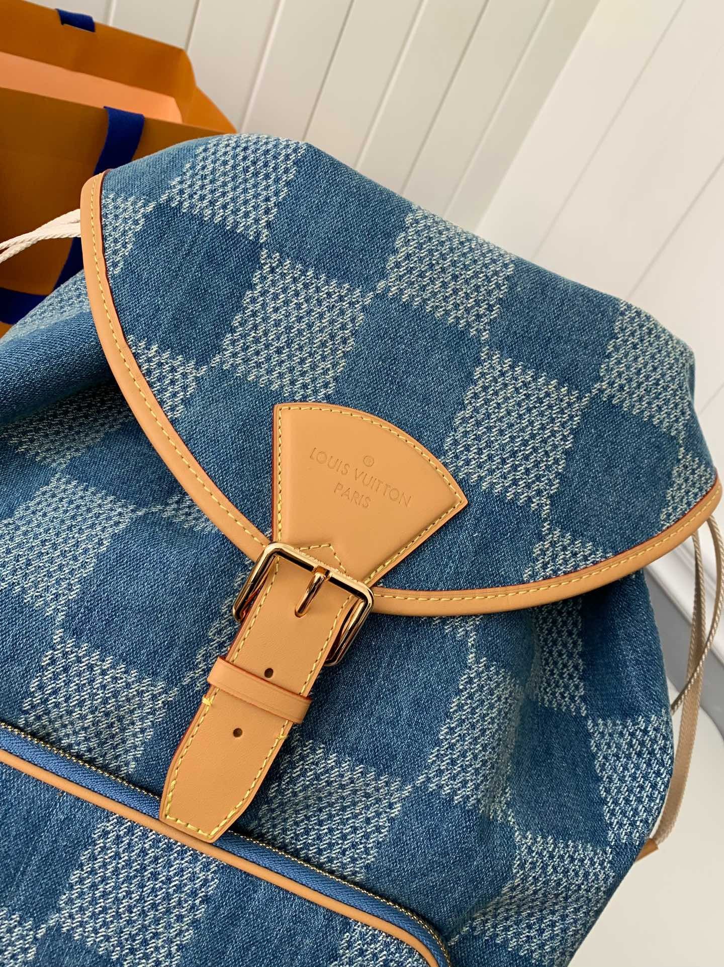 Louis Vuitton Montsouris backpack M40708