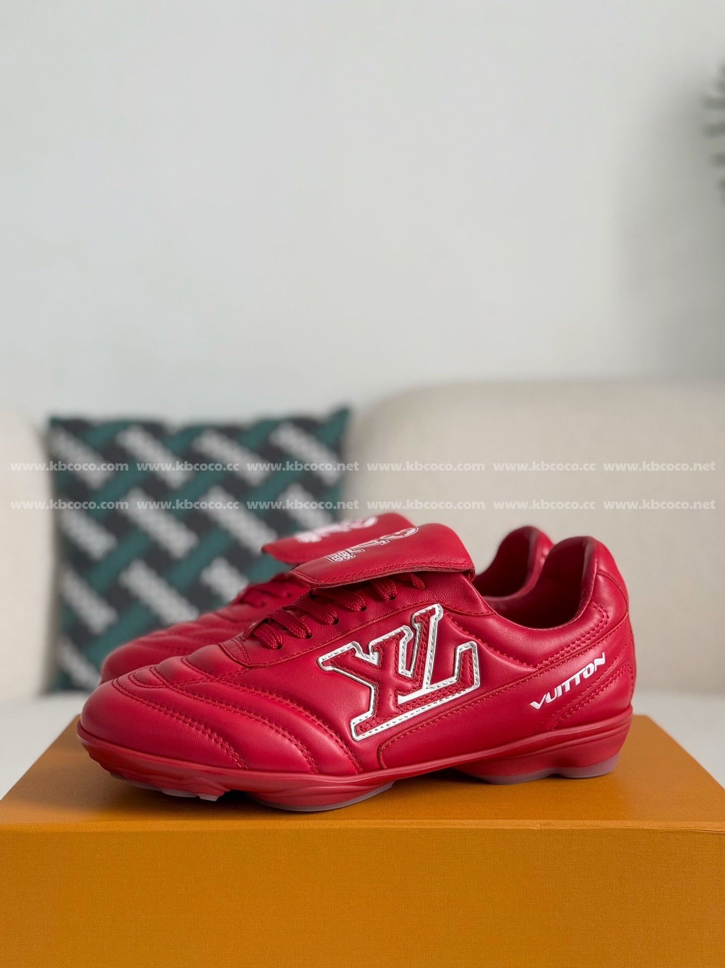 【#4249】LV Footprint Soccer Sneaker