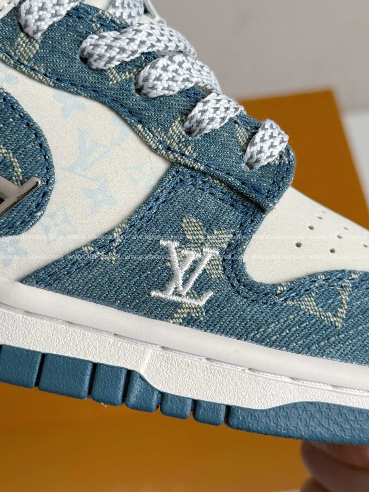 【#5202】 LOUIS VUITTON x Nike DunkCasual Sneakers