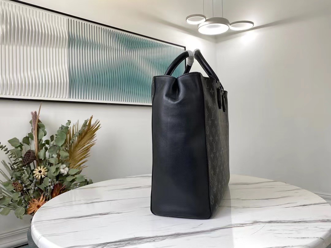 LOUIS VUITTON Grand Sac M44733