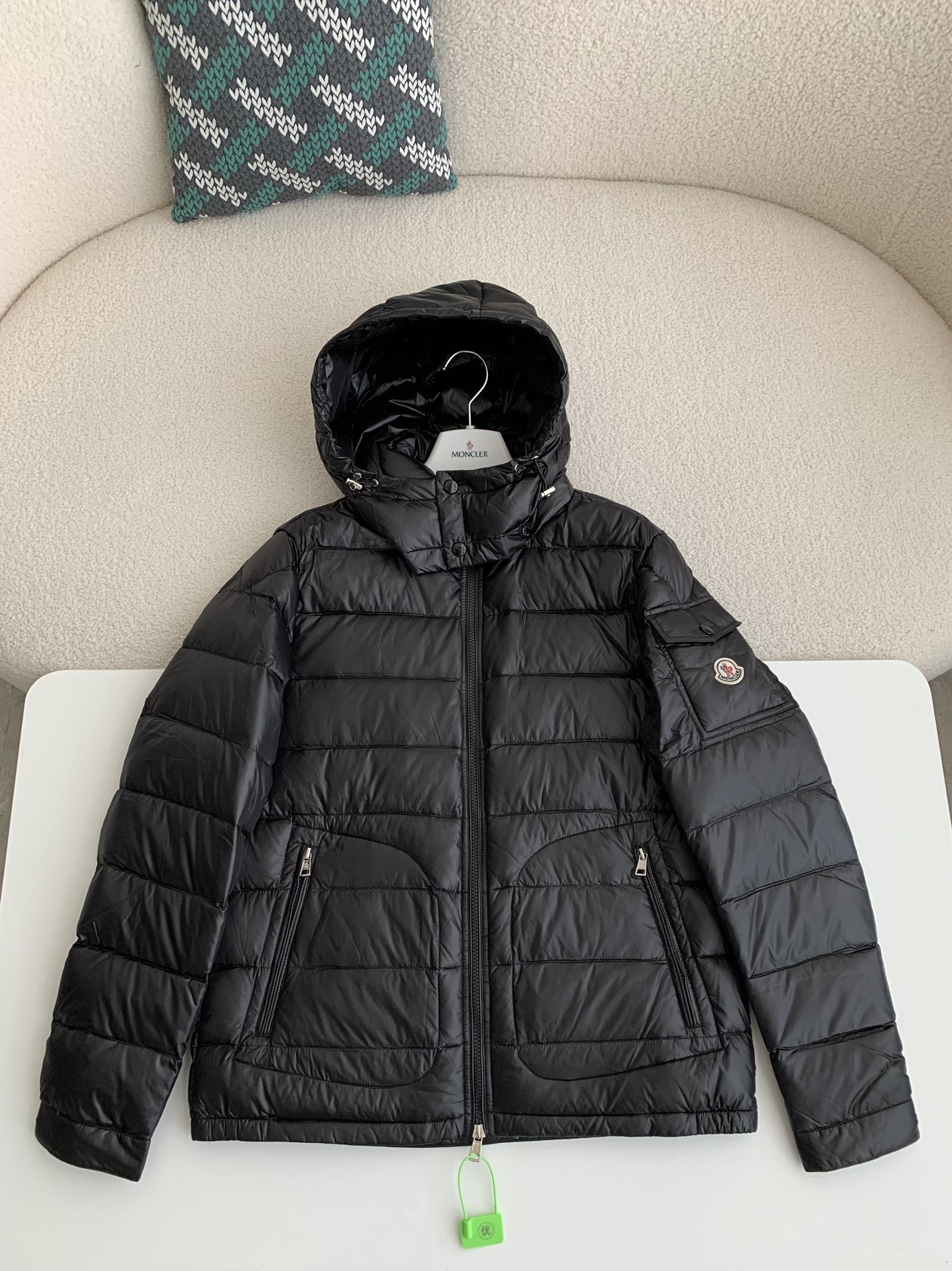 【#3671】Moncler Short men's down jacket