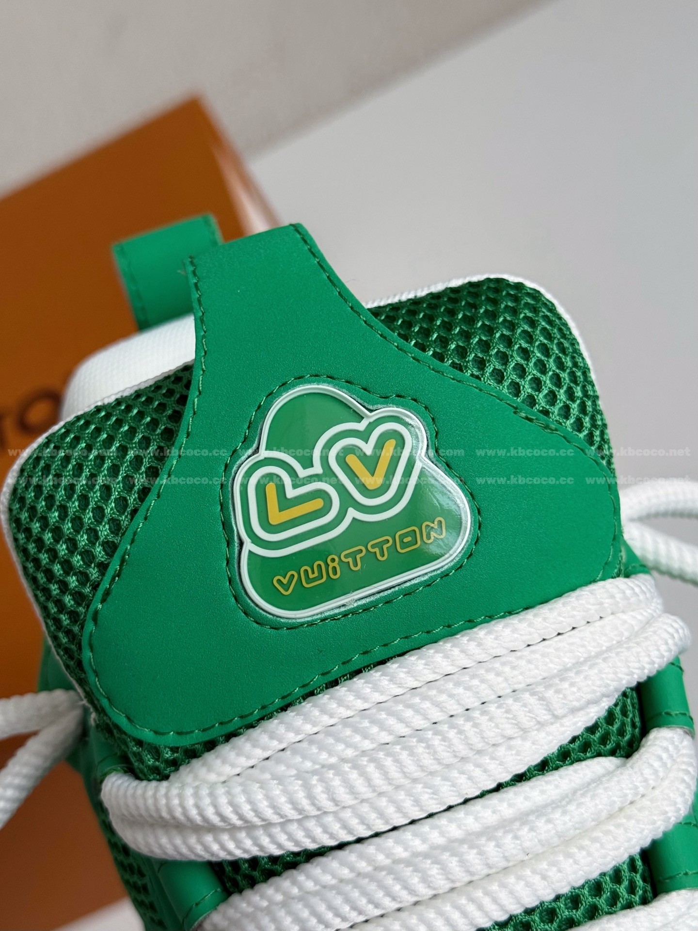 【#5694】 LOUIS VUITTON SKATE SNEAKERS