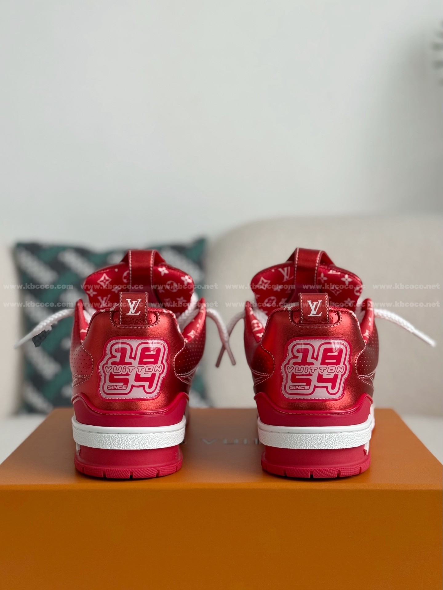 【#5678】 LOUIS VUITTON SKATE SNEAKERS