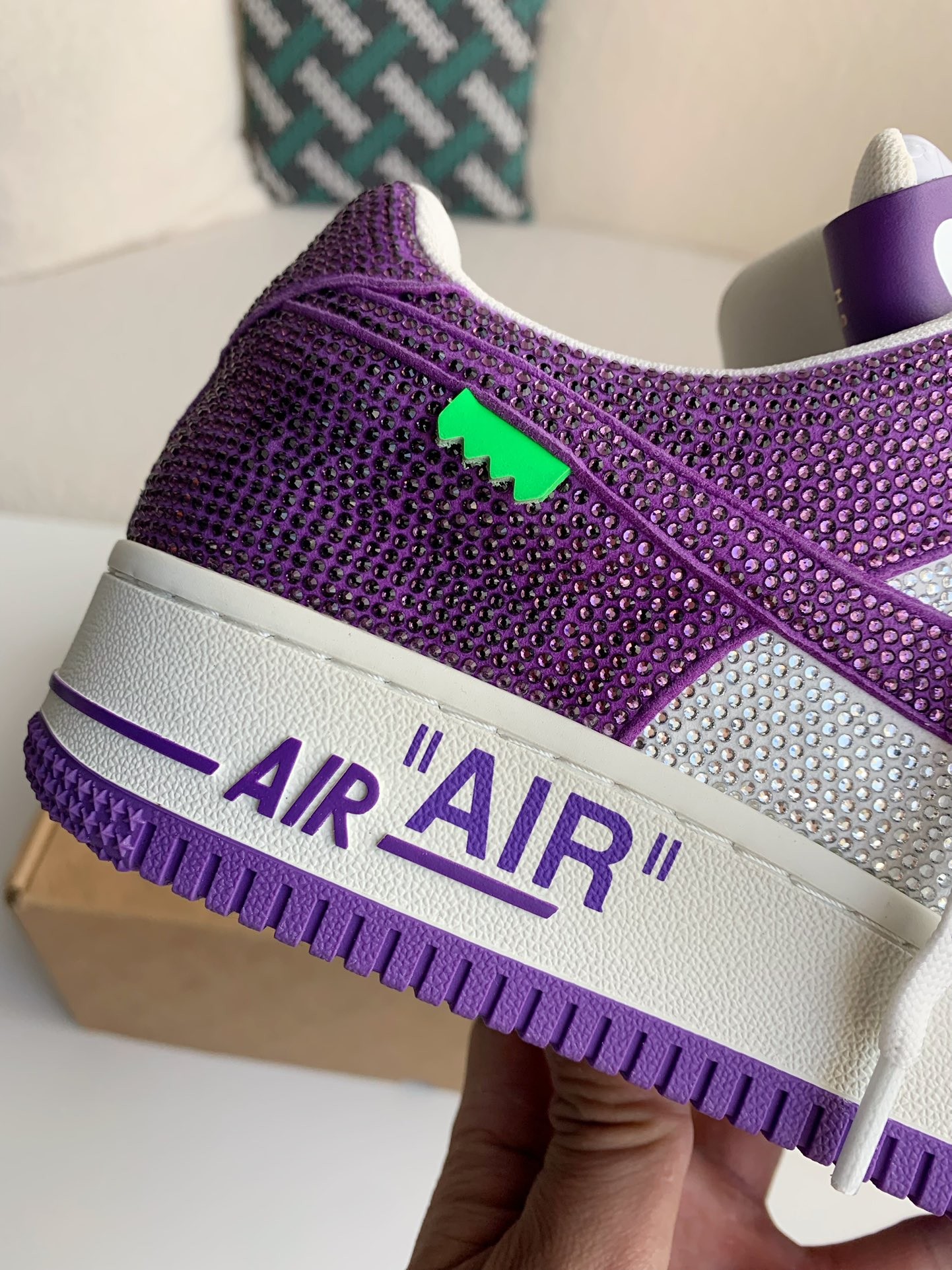 LOUIS VUITTON x NIKE AIR FORCE 1 SNEAKER