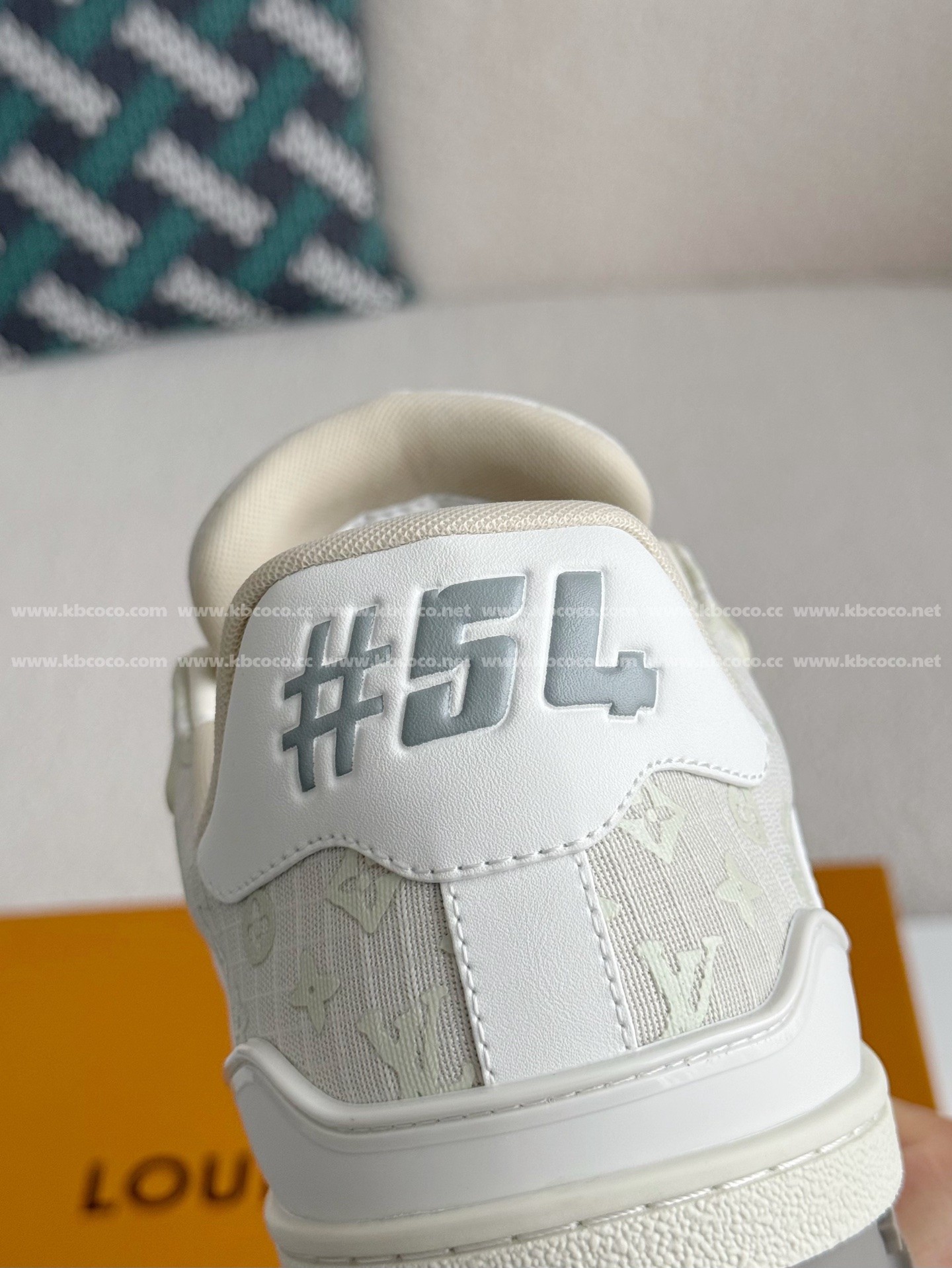 【#5259】 LOUIS VUITTON TRAINER SNEAKERS