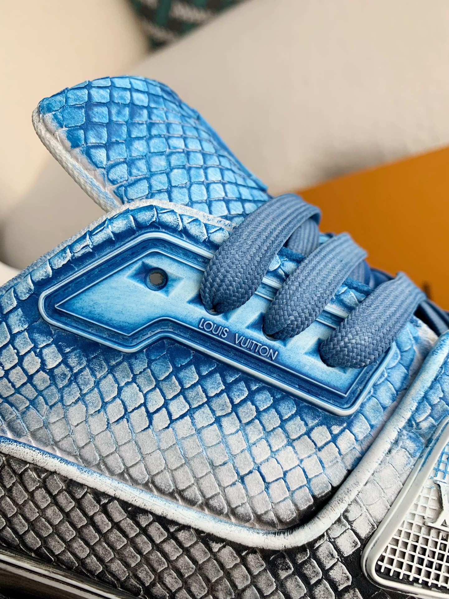 [#3314]LOUIS VUITTON TRAINER SNEAKERS