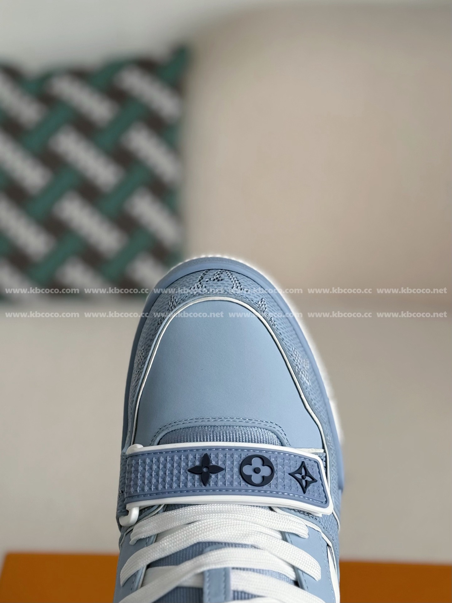 【#5424】 LOUIS VUITTON TRAINER SNEAKERS