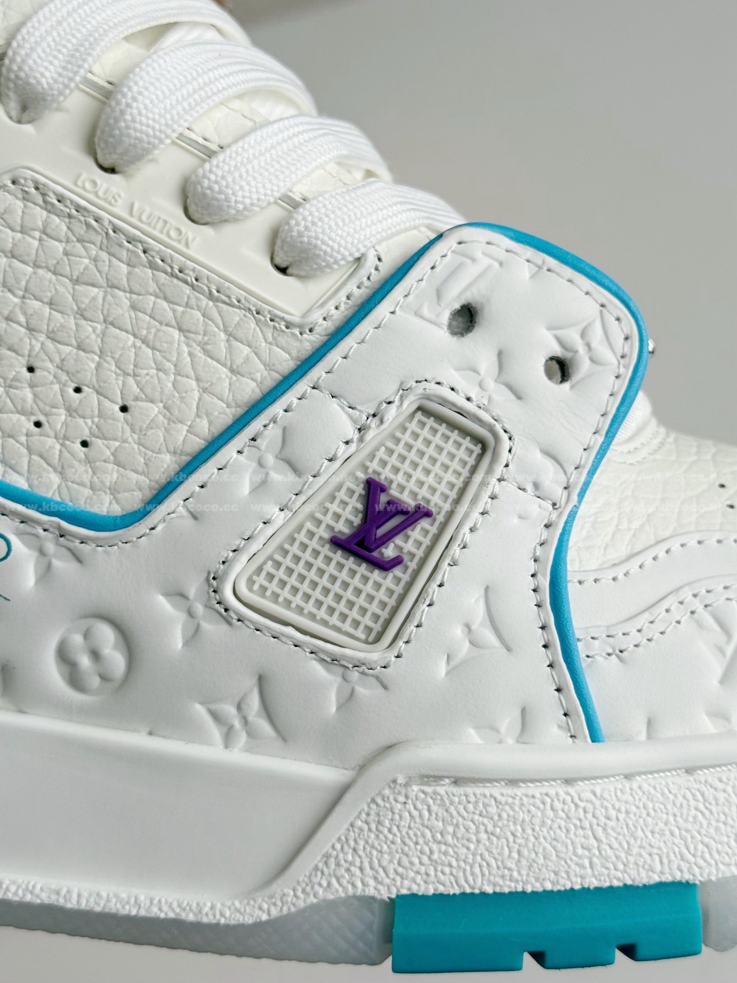 【#5804】 LOUIS VUITTON TRAINER SNEAKERS