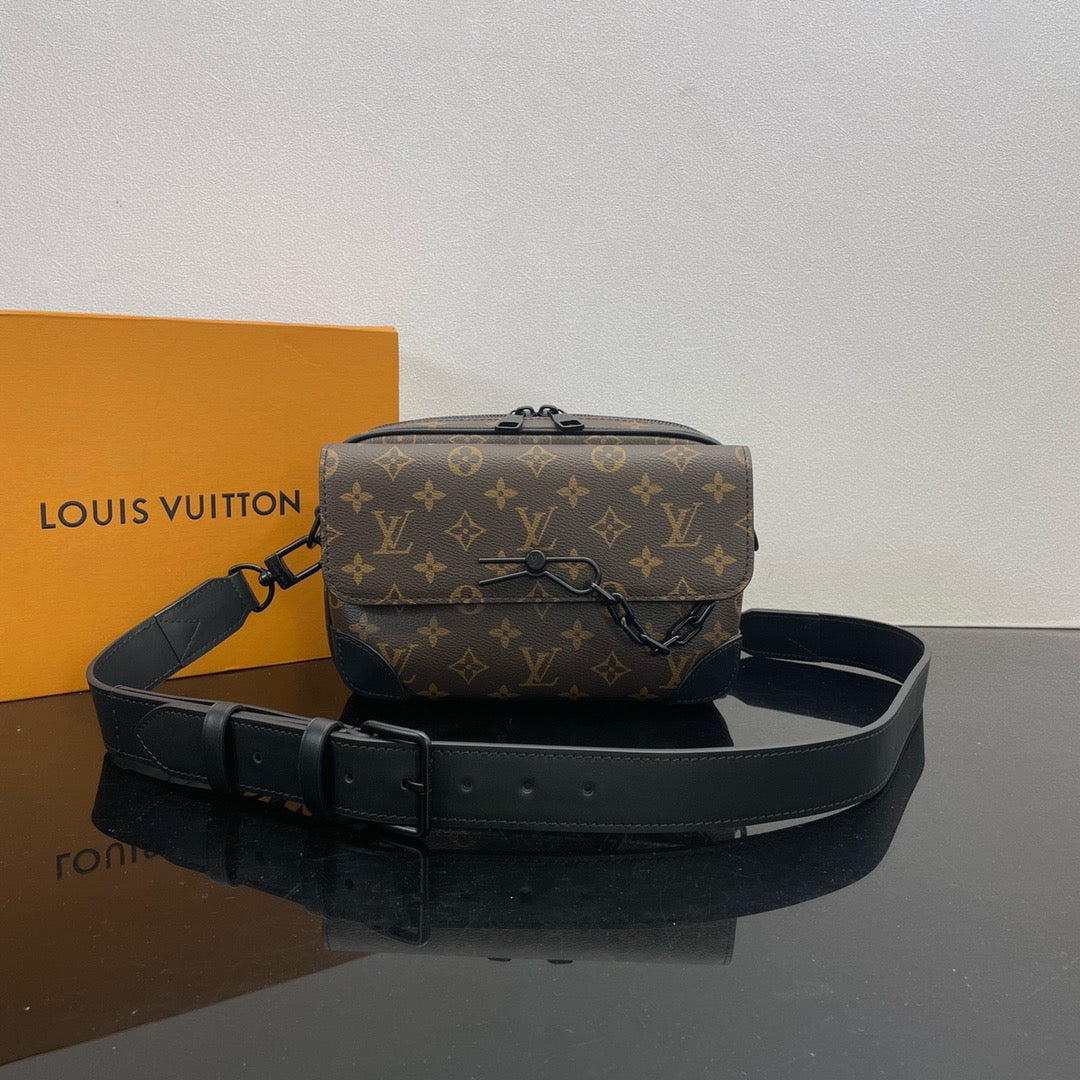 LOUIS VUITTON Steamer Postman bag/top quality M46795