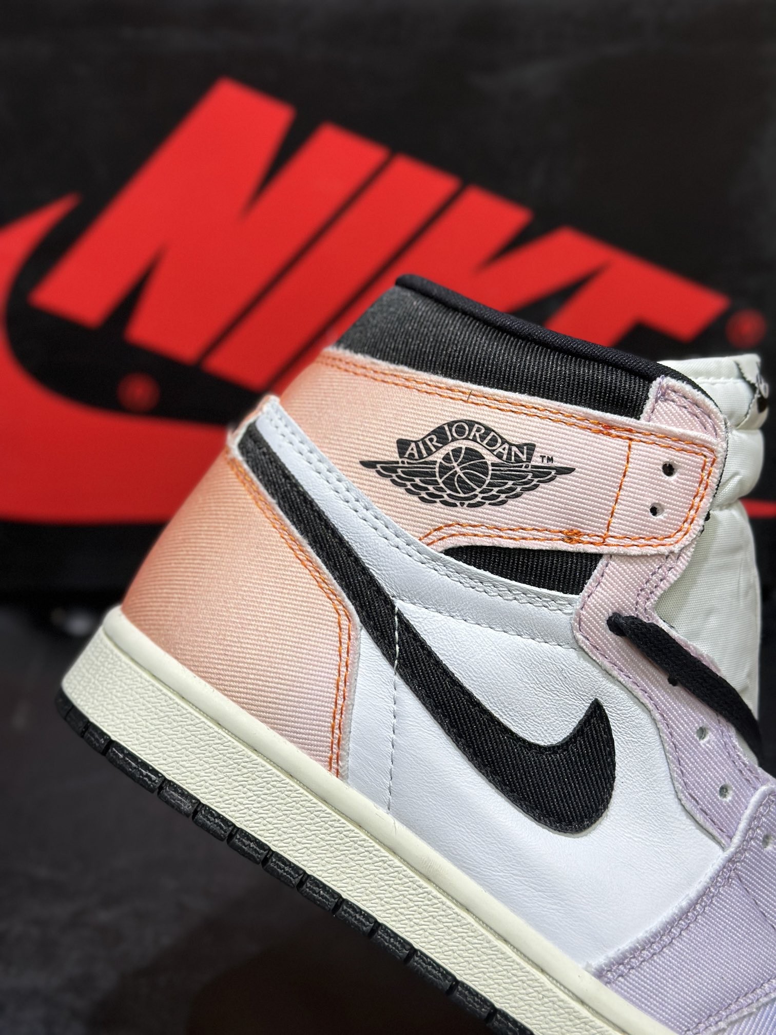 Jordan 1 Retro High OG Skyline