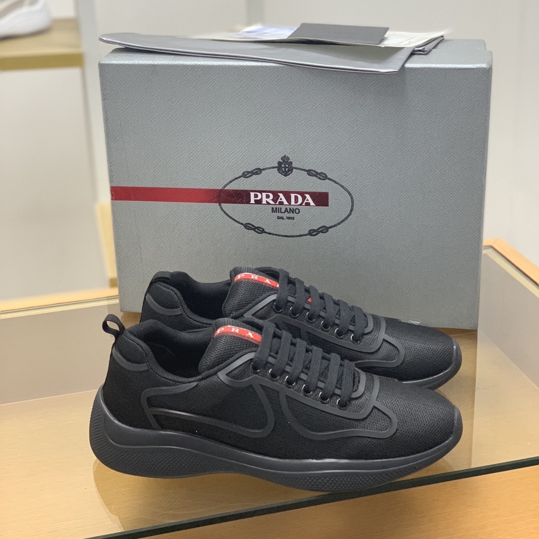 【#626】 Prada Sneakers