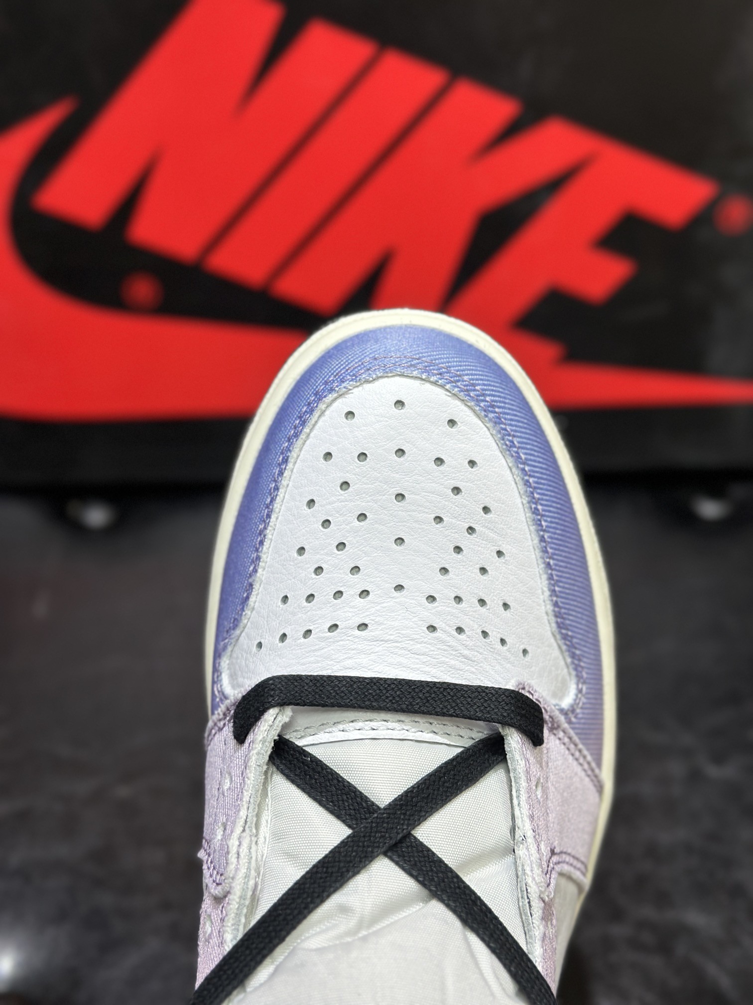 Jordan 1 Retro High OG Skyline