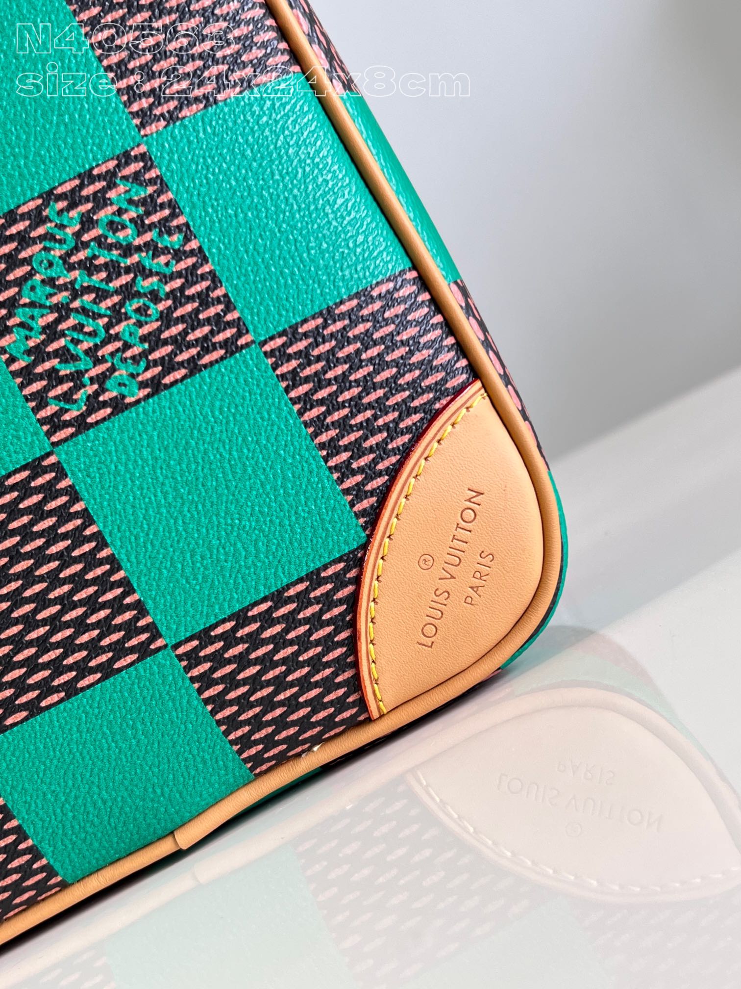 Louis Vuitton Chess Messenger N40563，Top quality