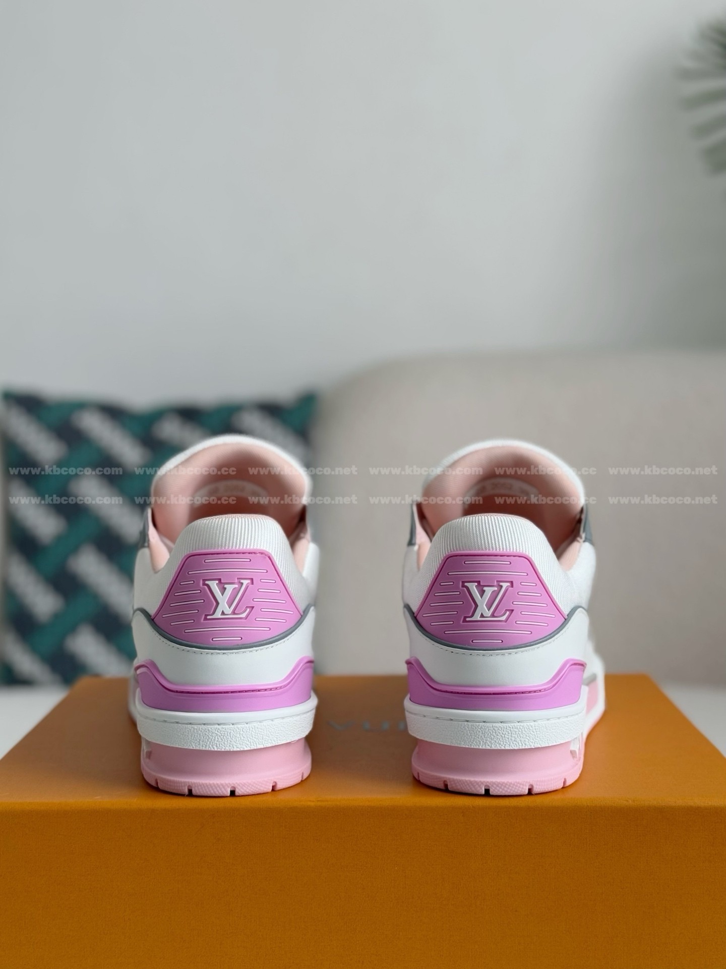 【#5775】 LOUIS VUITTON TRAINER SNEAKERS