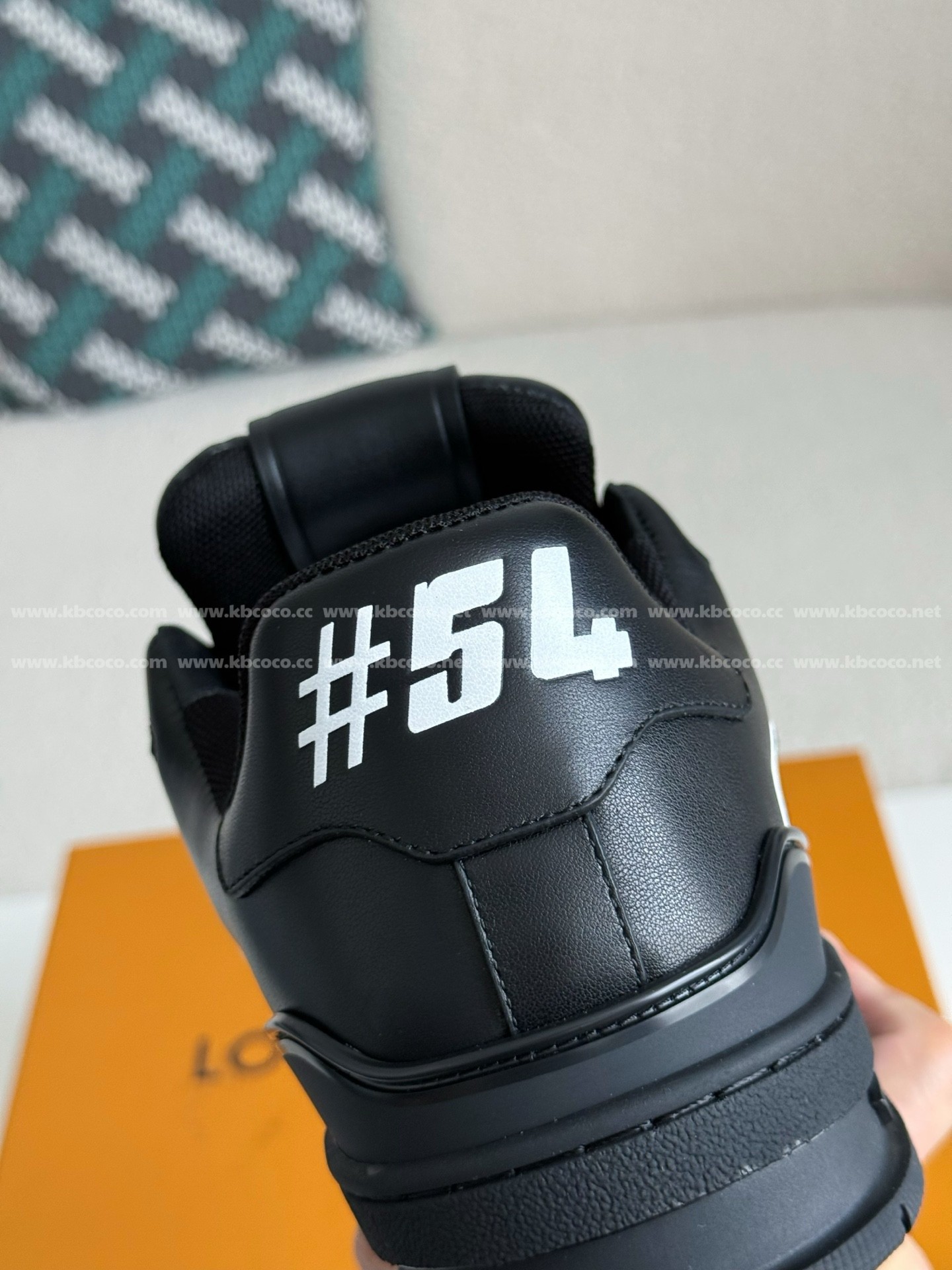 【#4639】 LOUIS VUITTON TRAINER SNEAKERS