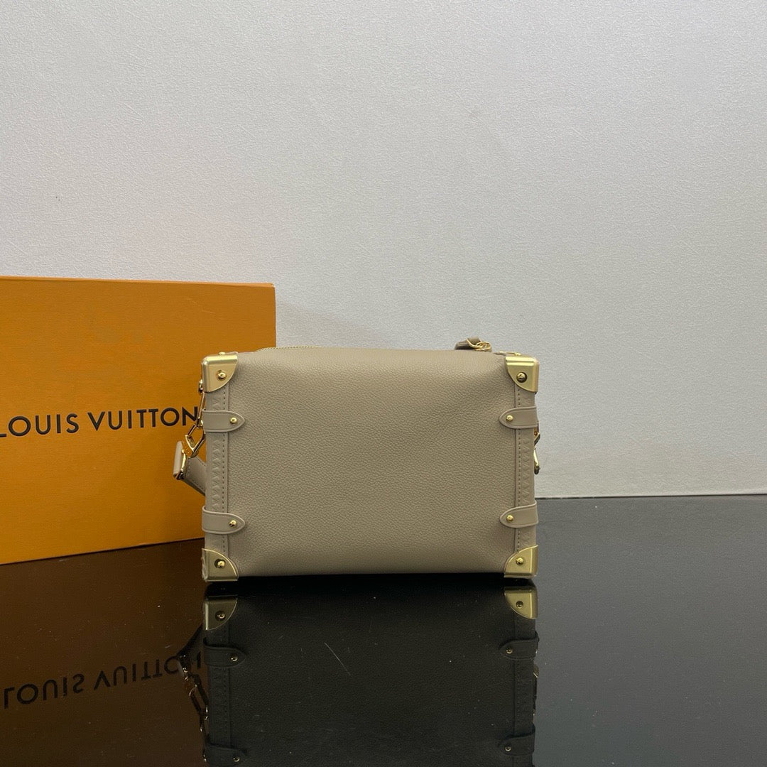 LOUIS VUITTON Trunk Shoulder bag/top quality M25160