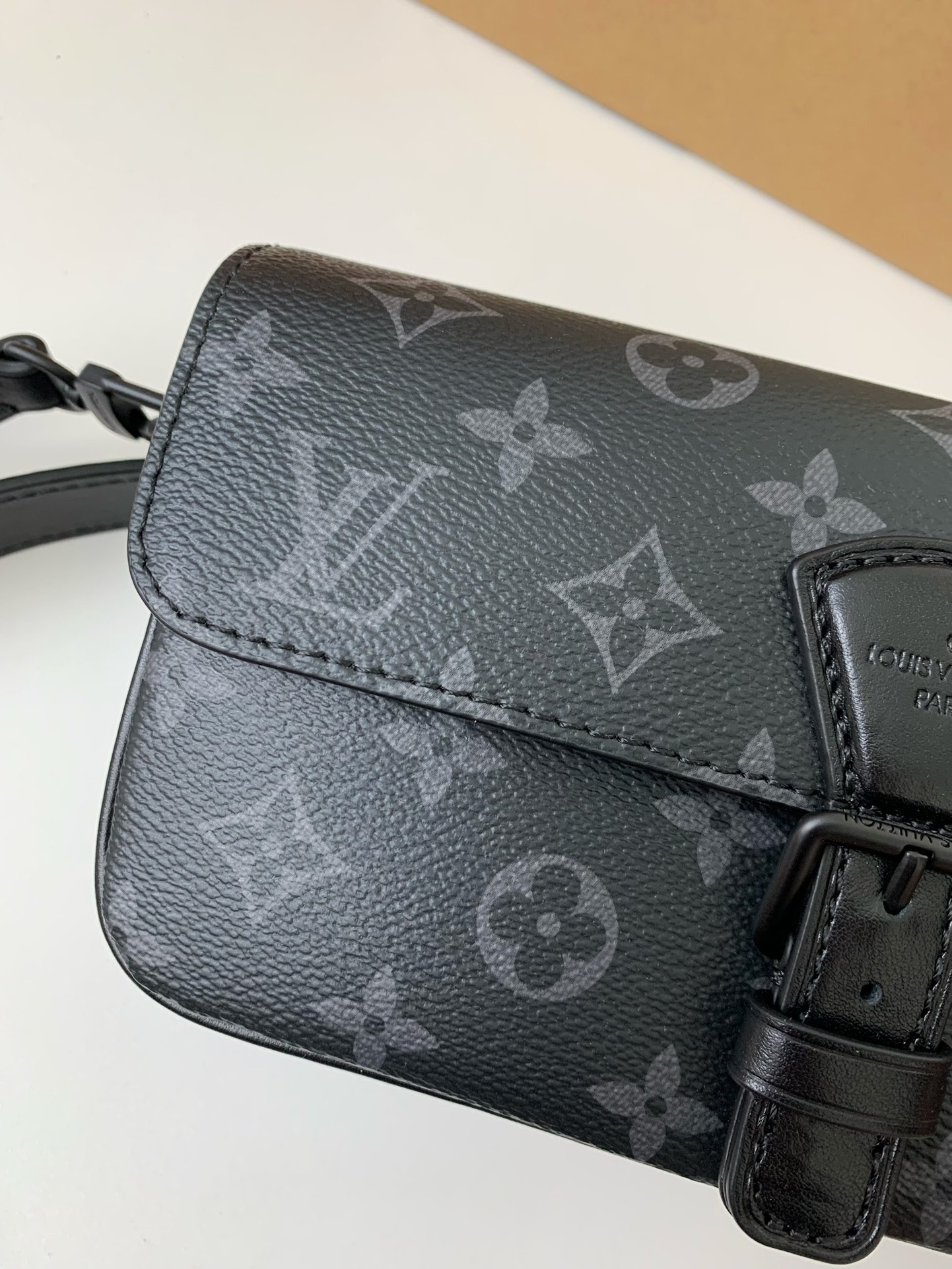 Louis Vuitton New season MontsourisMini Bag M83567
