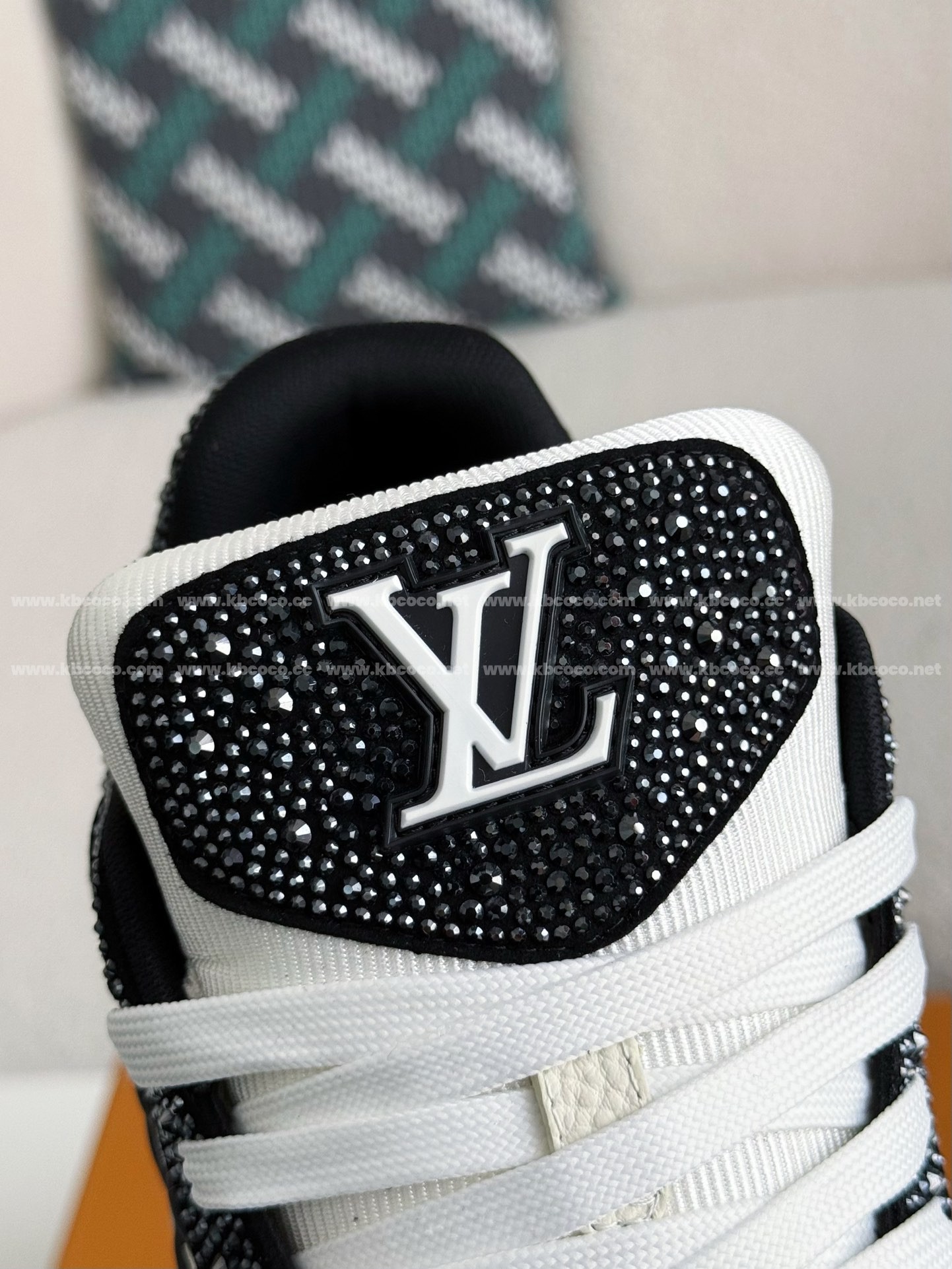 【#4101】LOUIS VUITTON TRAINER SNEAKERS