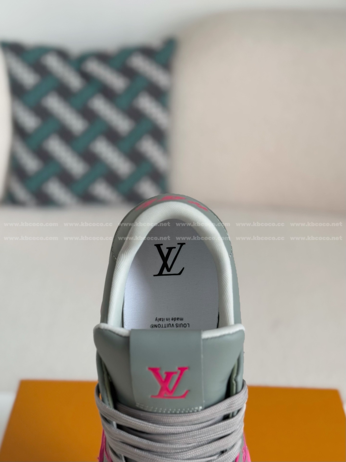 【#5779】 LOUIS VUITTON TRAINER SNEAKERS