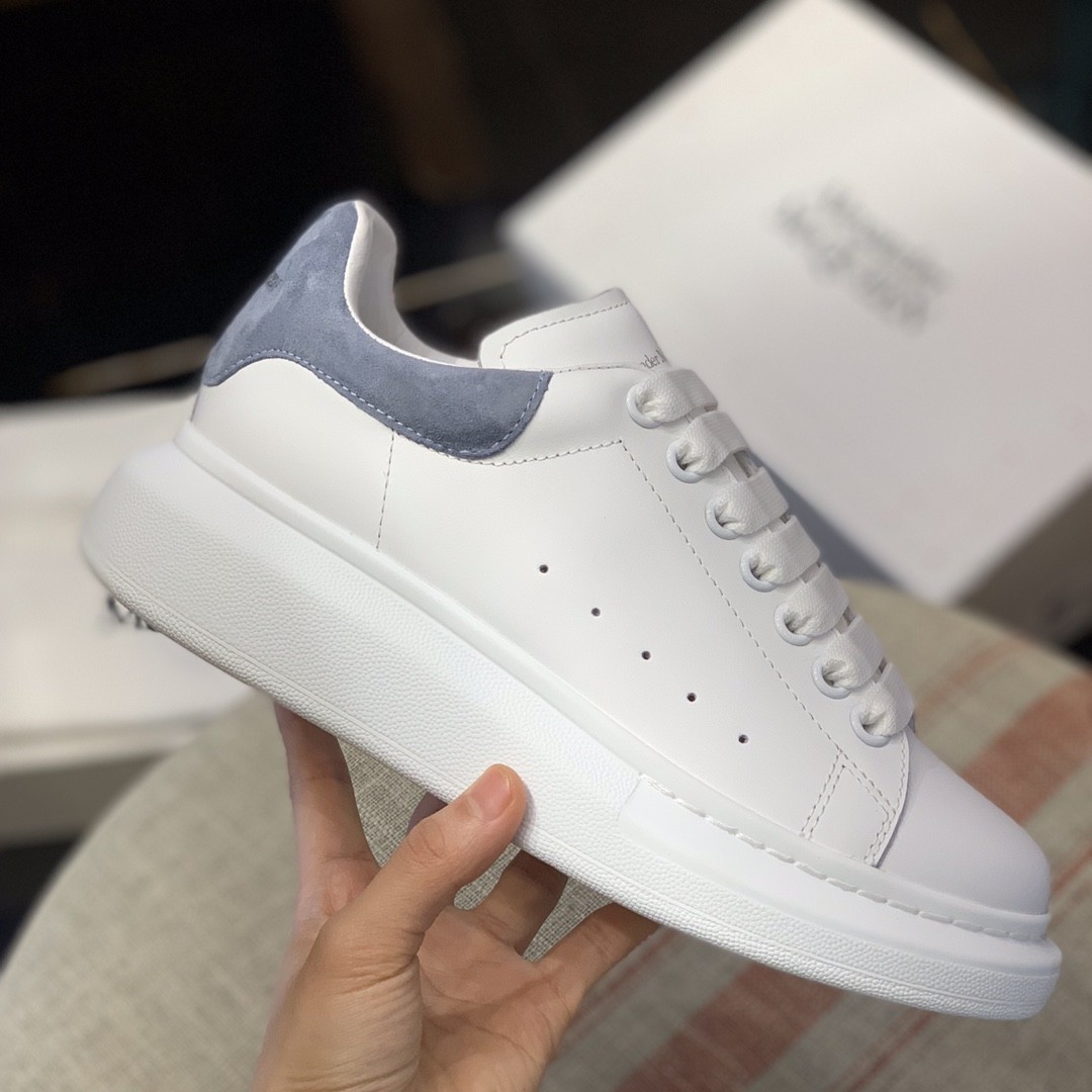 Alexander McQueen Mist Blue velvet taiISneakers