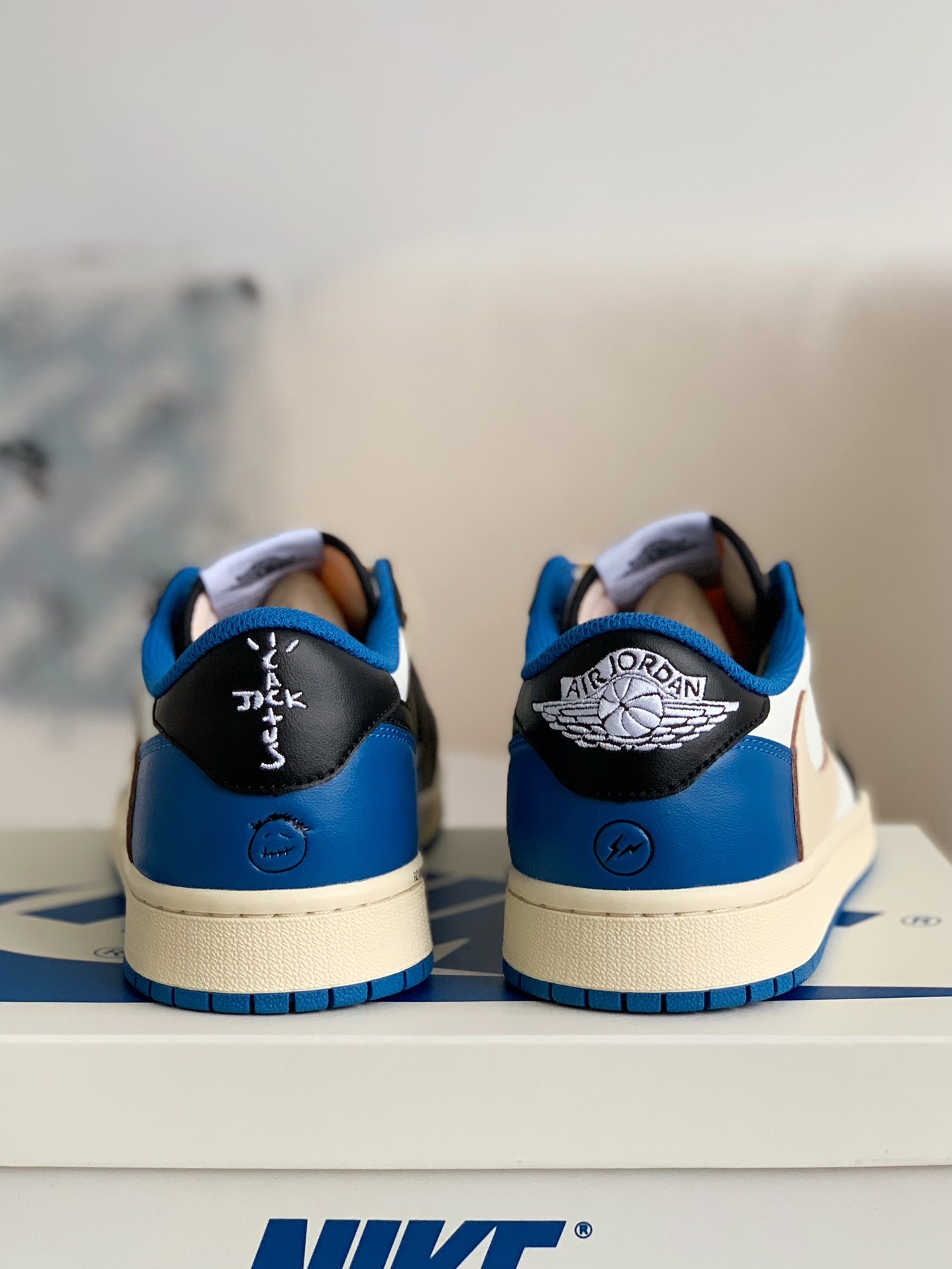 Nike Airordan1 xTravisScott AJ Low