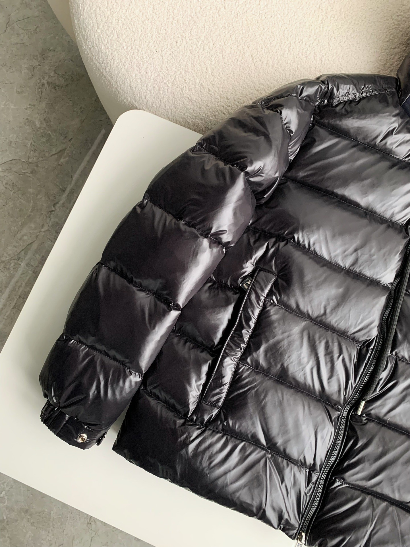 【#2094】Moncler Short men's down jacket