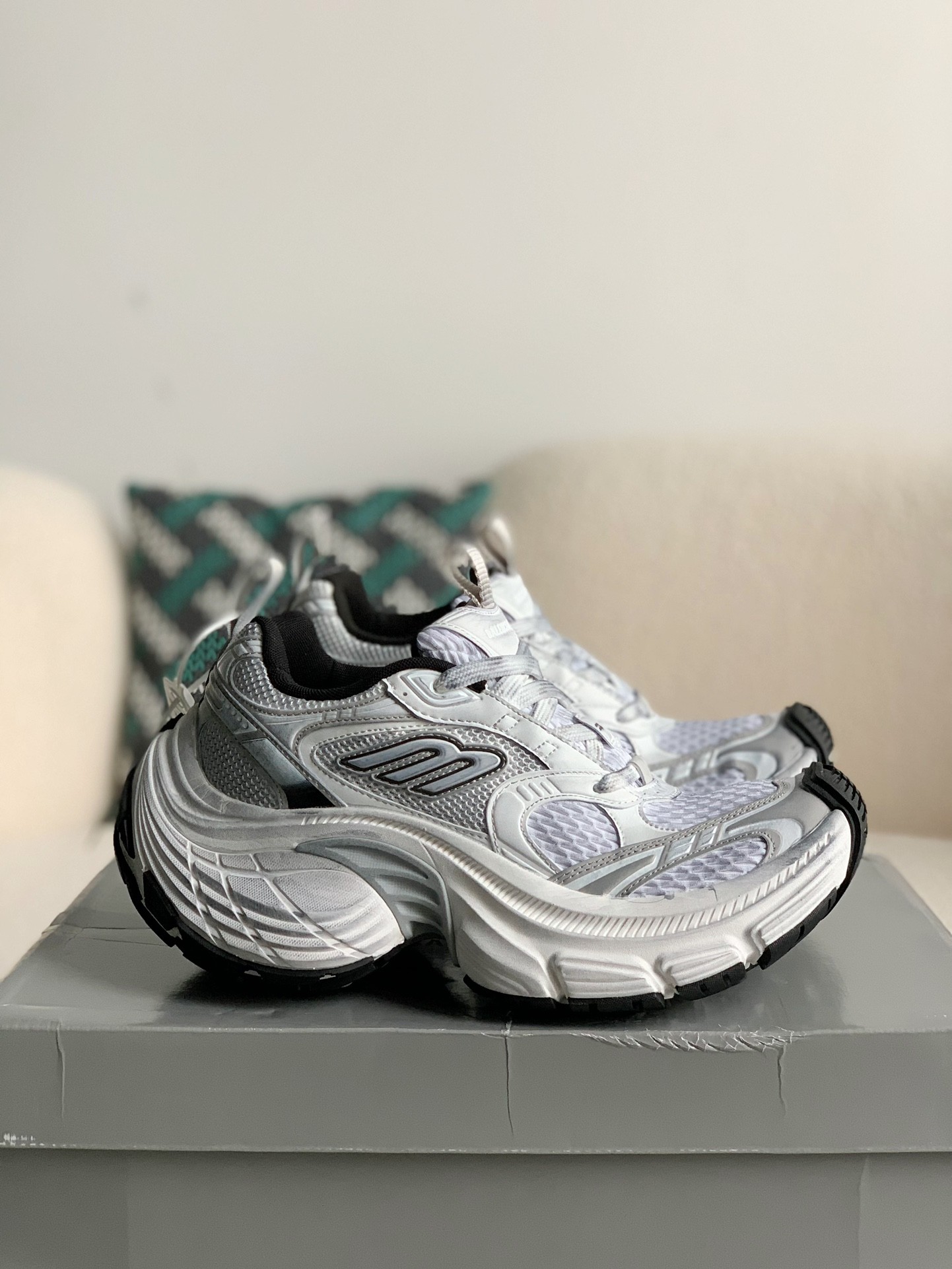 Balenciaga Runner Sneaker