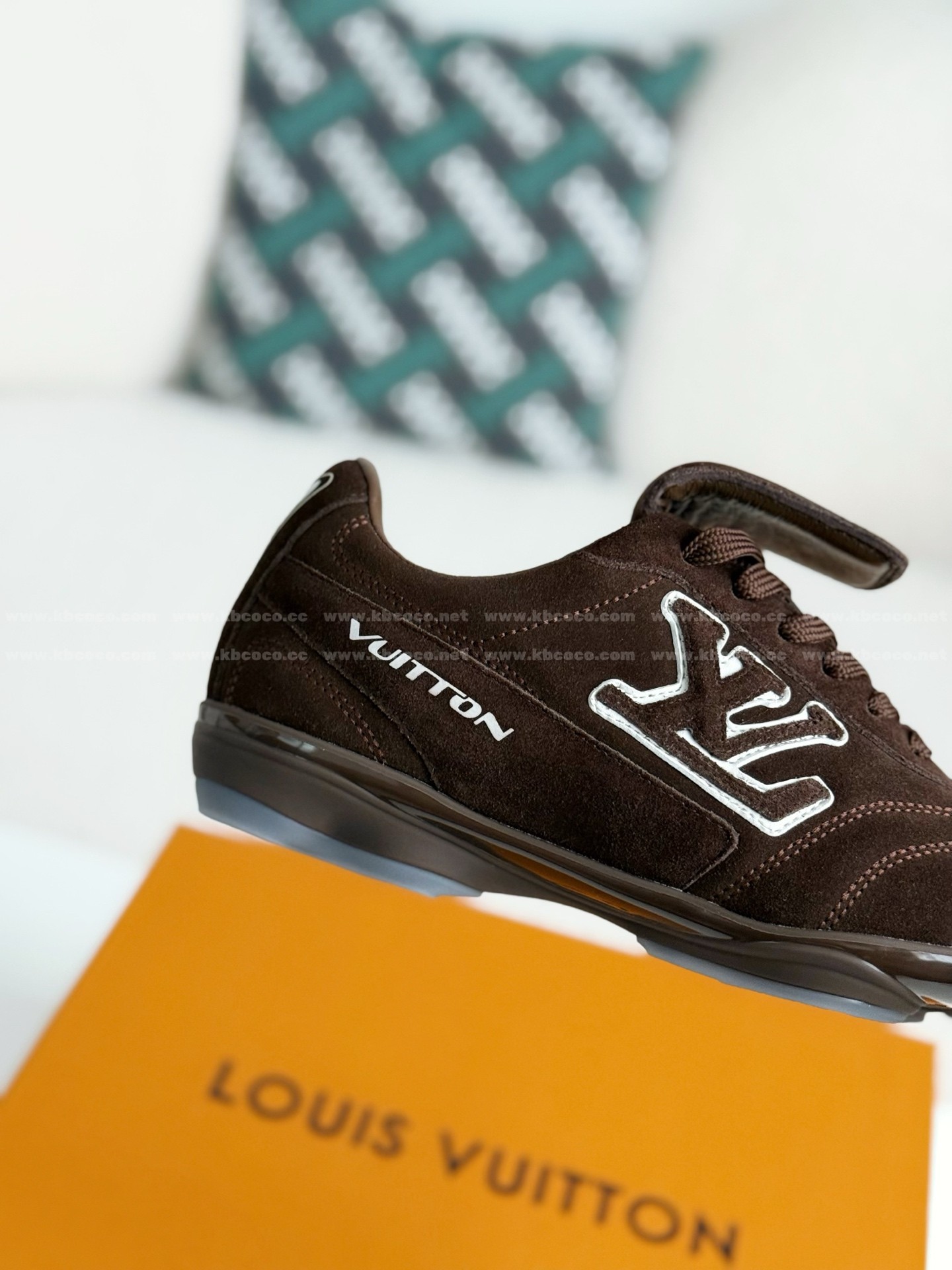 【#5871】 LOUIS VUITTON FOOTPRINTSOCCER CASUAL SHOES