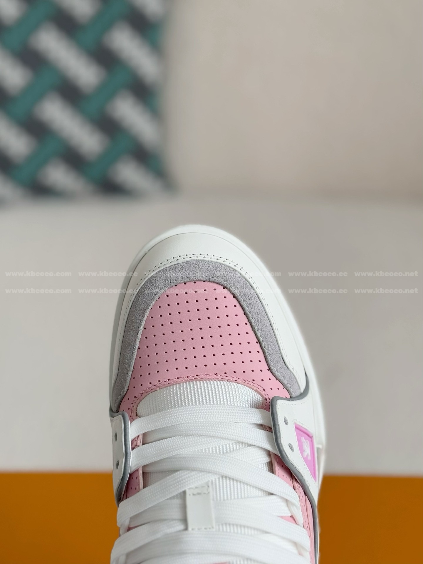 【#5775】 LOUIS VUITTON TRAINER SNEAKERS