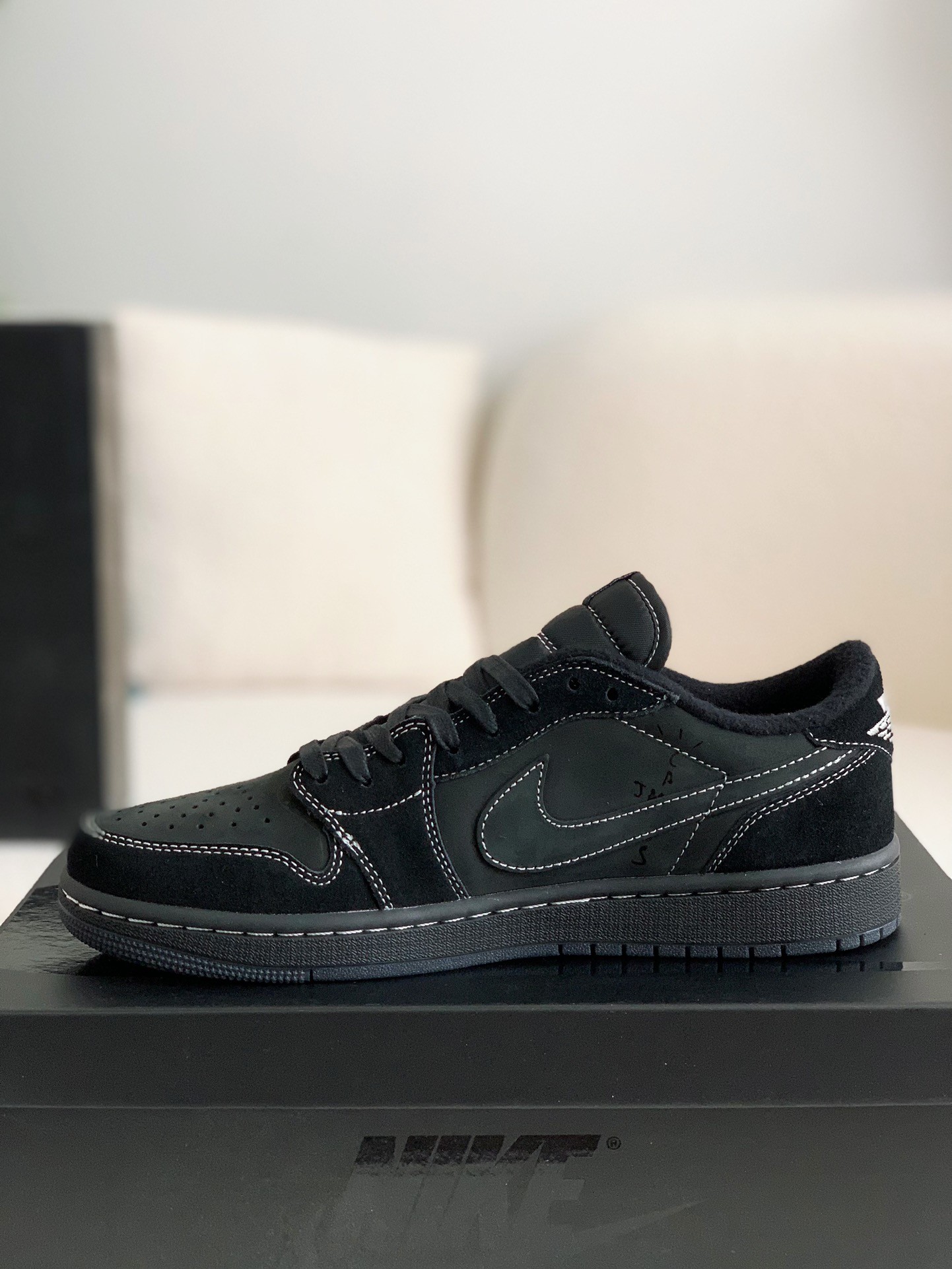 Nike Airjordan1 xTravisScott AJ LoW