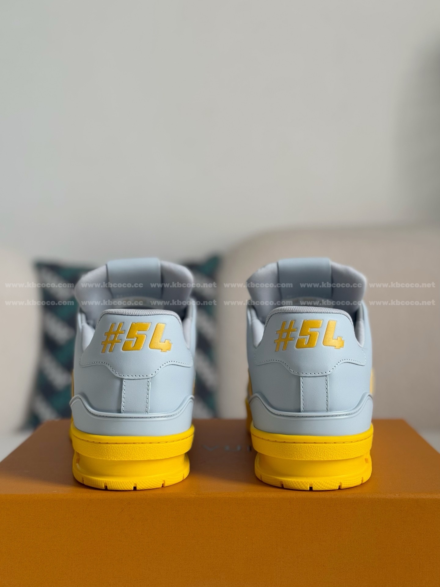 【#5778】 LOUIS VUITTON TRAINER SNEAKERS