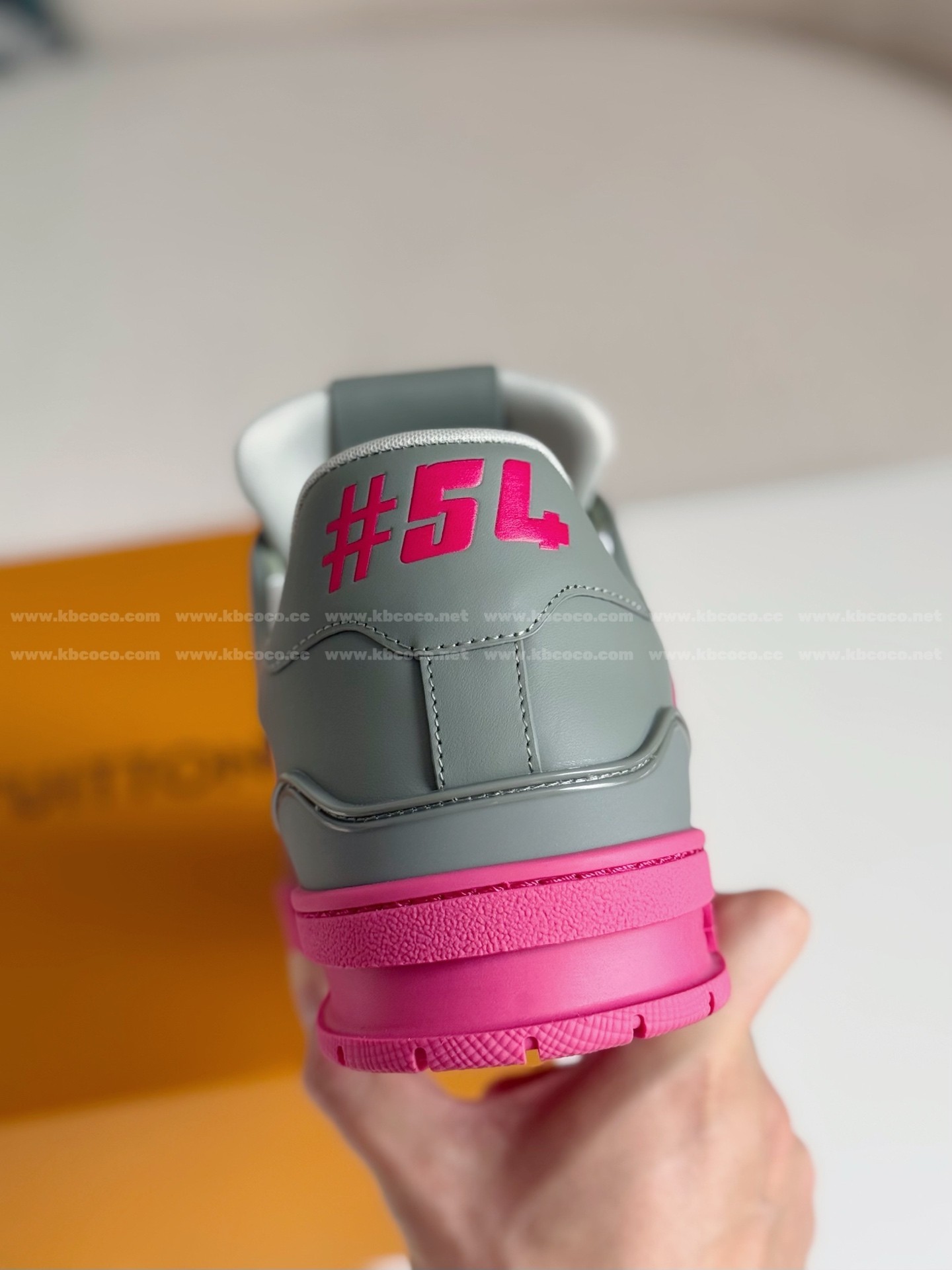 【#5779】 LOUIS VUITTON TRAINER SNEAKERS