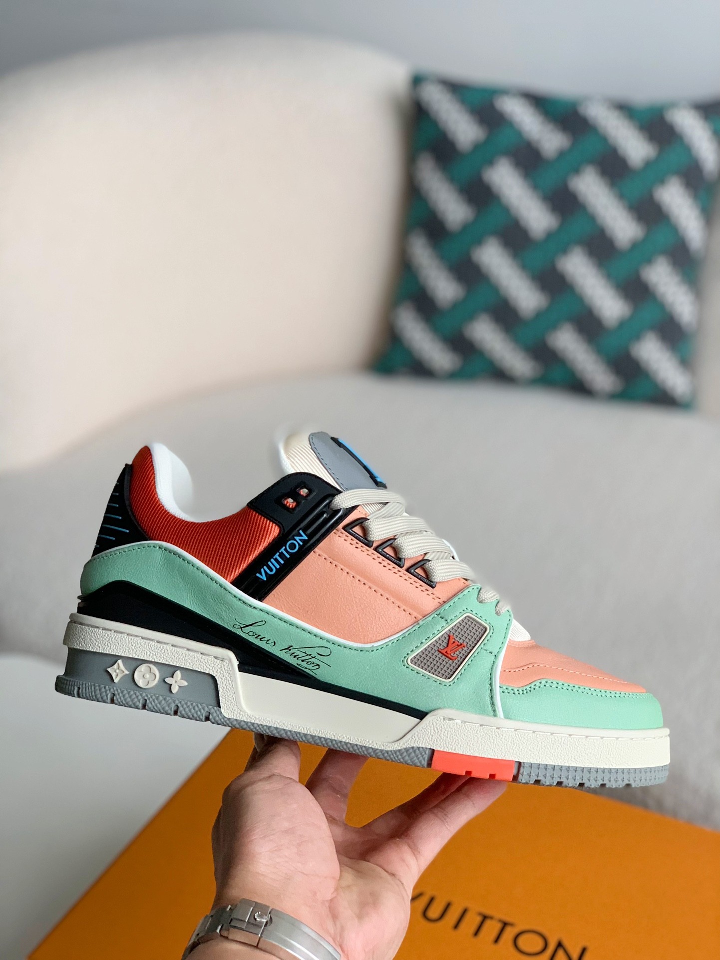 【#2814】 LOUIS VUITTON TRAINER Sneakers