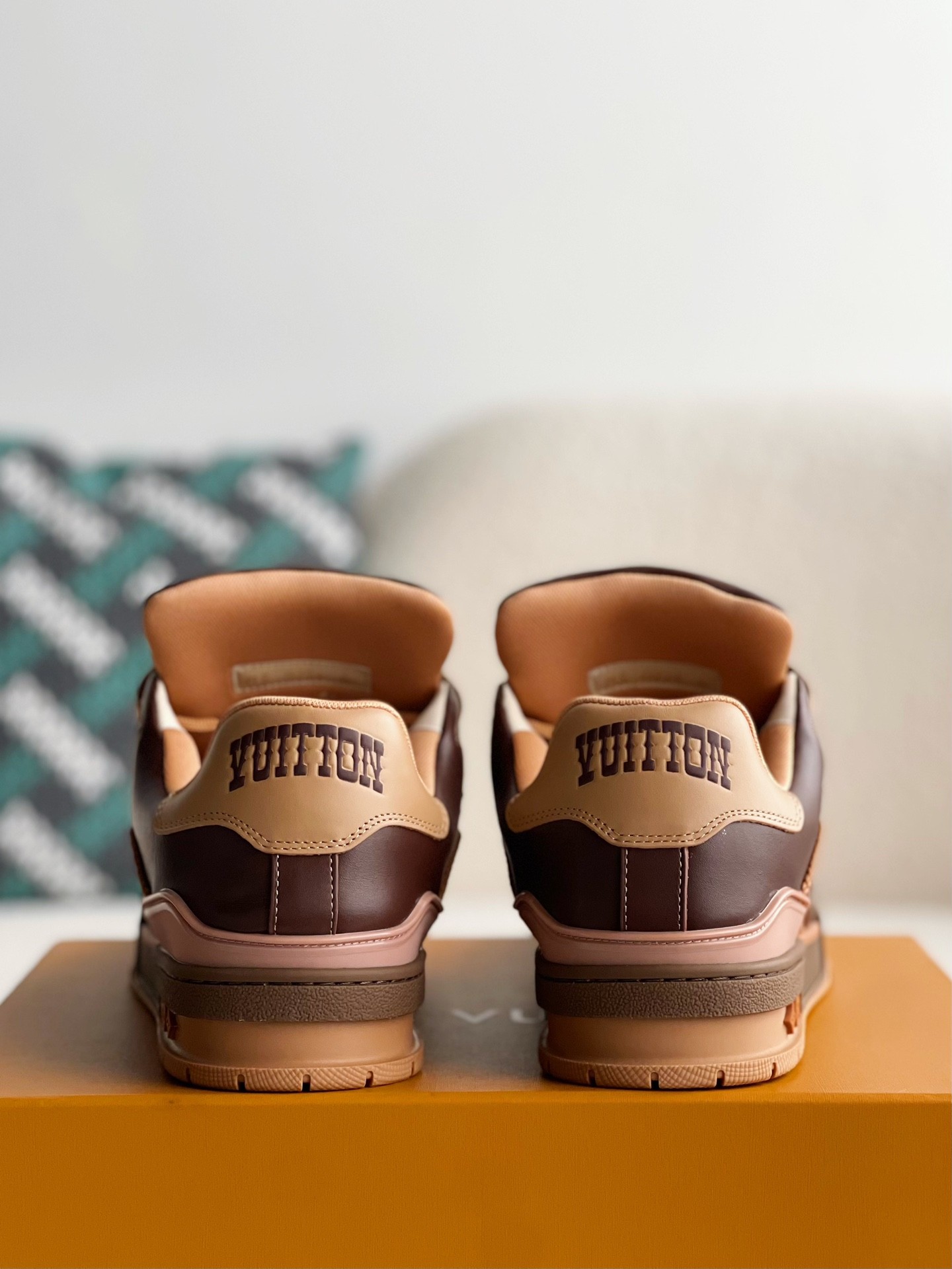 [#3311]LOUIS VUITTON TRAINER SNEAKERS