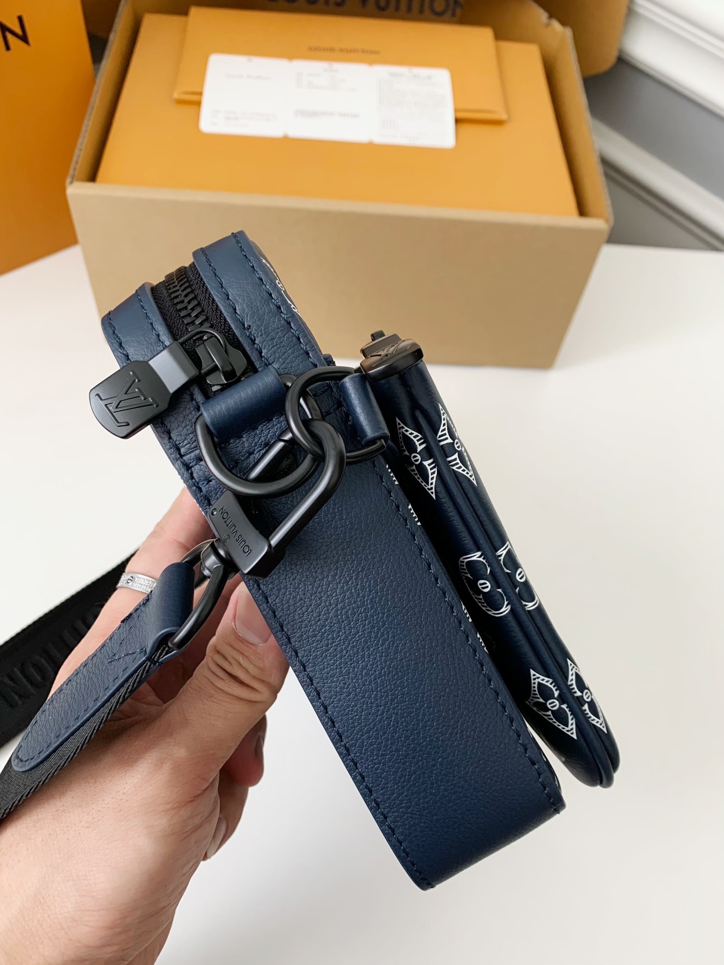 Louis Vuitton The new TRlO Postman Pack M24753