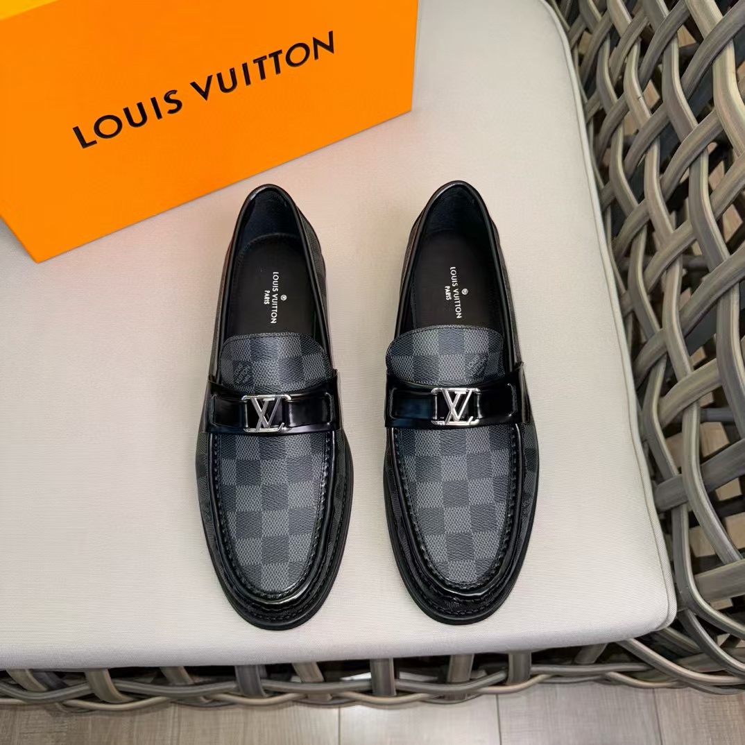 Louis Vuitton Monogram Eclipse leather shoes