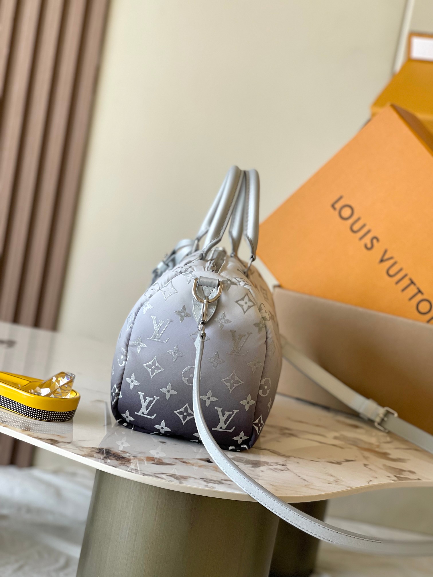 LOUIS VUITTON BandoulièreSKl Speedy 25 Handbag/Top Quality M11848