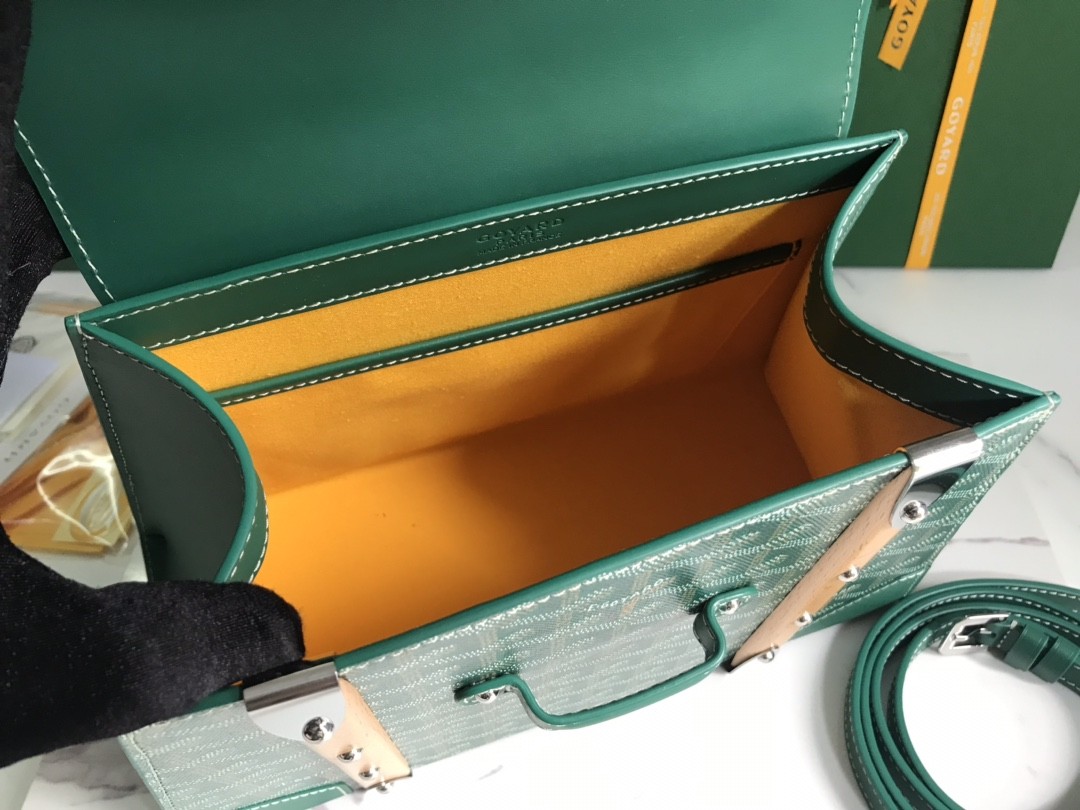Goyard Saigon PM small bag, top quality