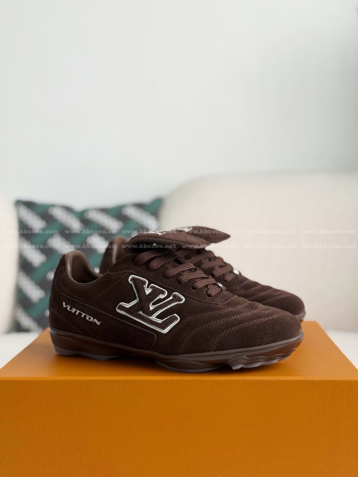 【#5871】 LOUIS VUITTON FOOTPRINTSOCCER CASUAL SHOES
