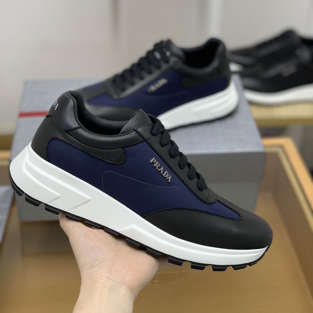 【#620】 Prada Sneakers